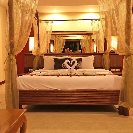 Napalai Pool Villa Resort Pattaya Bagian luar foto