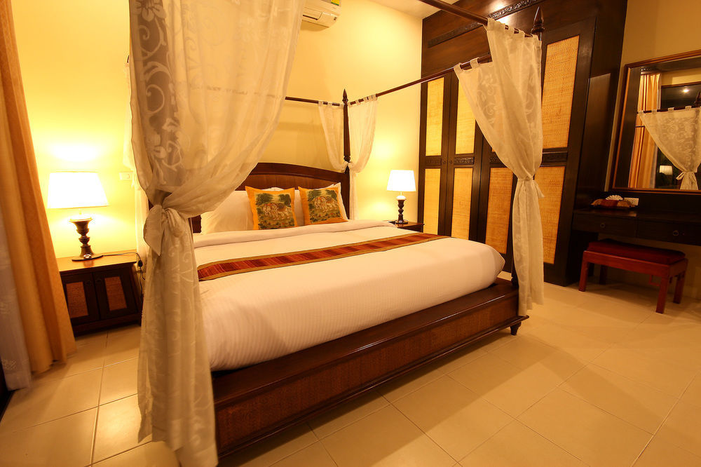 Napalai Pool Villa Resort Pattaya Bagian luar foto